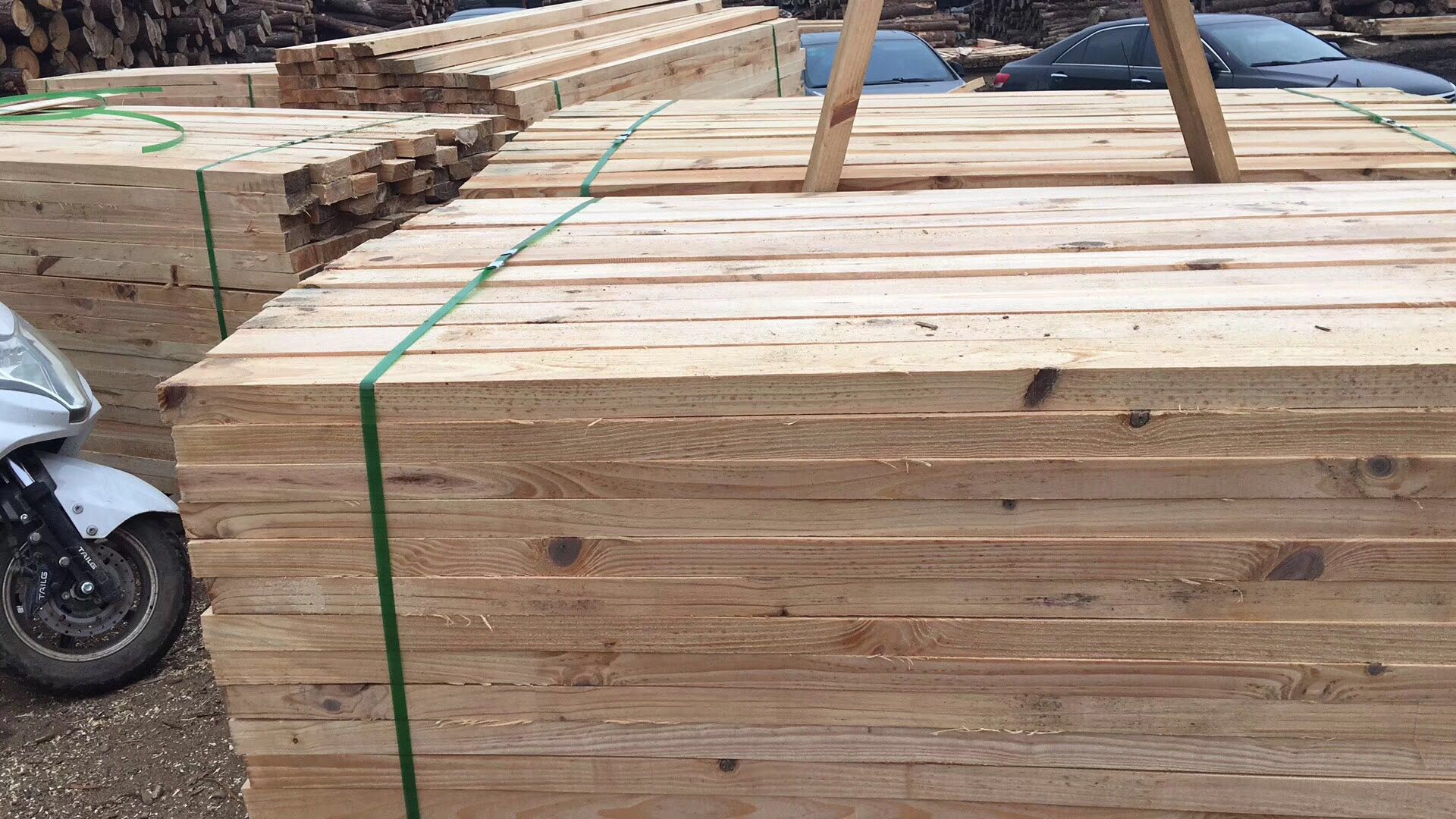 建筑木方的种类都有木材？