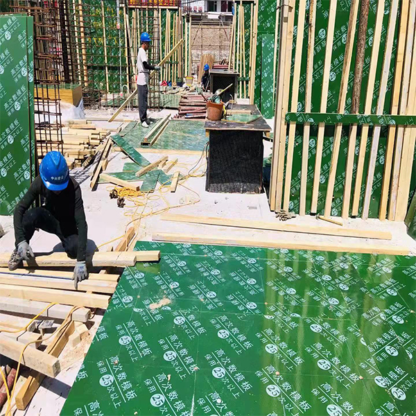 绿色覆塑建筑模板厂家