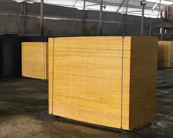 桉木建筑模板产品